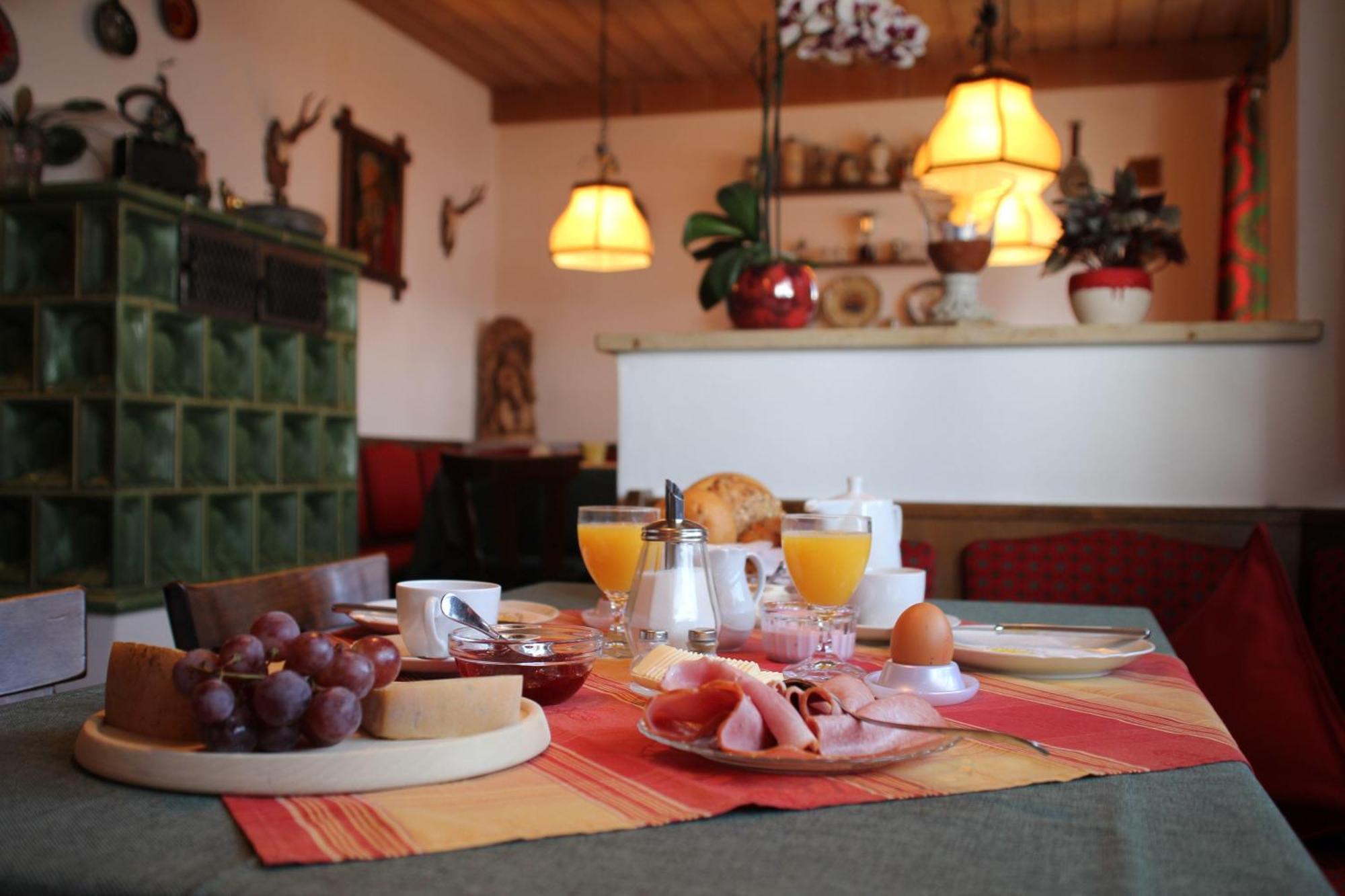Ferienwohnung-Susanne-Im-Gaestehaus-Bergfrieden Bayersoien المظهر الخارجي الصورة