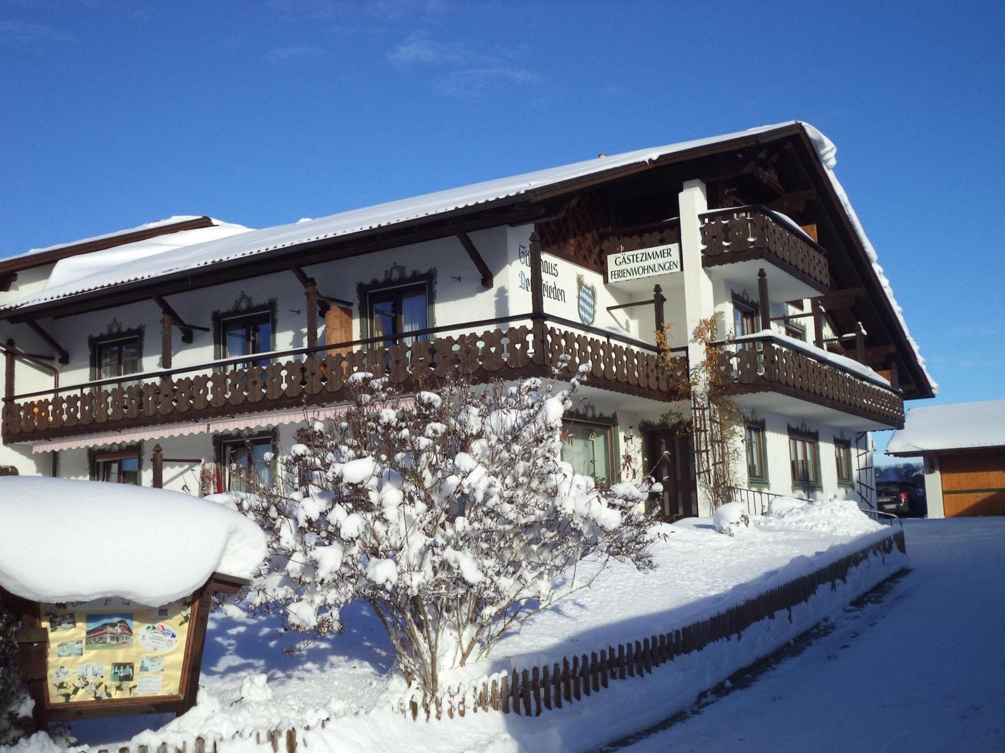 Ferienwohnung-Susanne-Im-Gaestehaus-Bergfrieden Bayersoien المظهر الخارجي الصورة